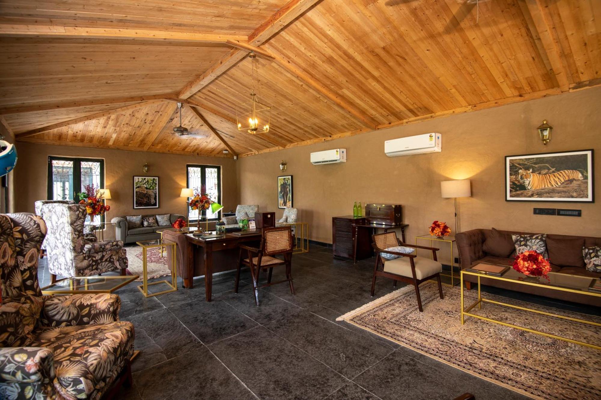 Aalia Jungle Retreat & - Claridges Collection Luxury tent Dehradun